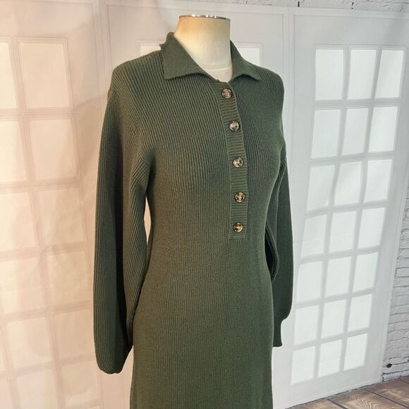 Versona NWT Green Collared Long Sleeve Knitted Sweater Dress Size Medium - Picture 2 of 11